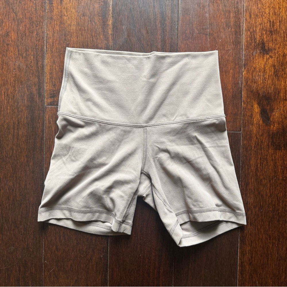 TNA Action Shorts / XS
